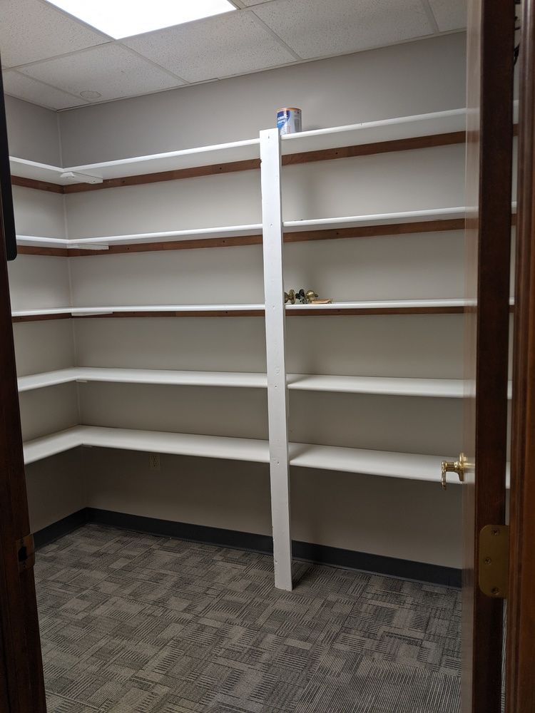 Vantage Centre: 720 Executive Park Dr, Greenwood, IN 46143